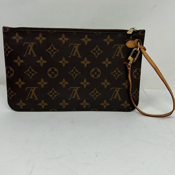 Louis Vuitton Monogram Beige Neverfull MM Zip Pouch Wristlet - Picture 1 of 16
